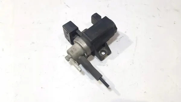 Soupape électromagnétique Saab 9-3 (YS3F) OEM 55561363 image 3