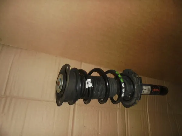 Amortecedor OEM 2Q0413031AJ para Seat Ibiza V image 2