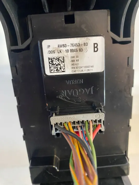 Jaguar XJ 3.0D Versnellingspook OEM AW93-7E453-BD image 5