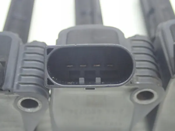 VOLKSWAGEN VW GOLF 7 Conjunto de bobinas de ignição 4 pcs OEM 04C905110J image 7