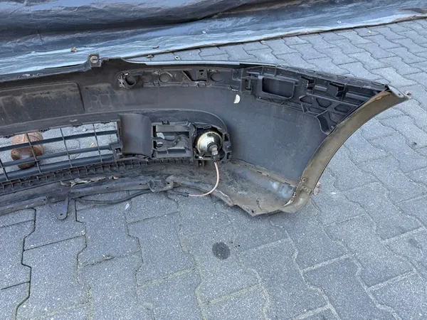 Paraurti anteriore Volkswagen VW GOLF V image 6