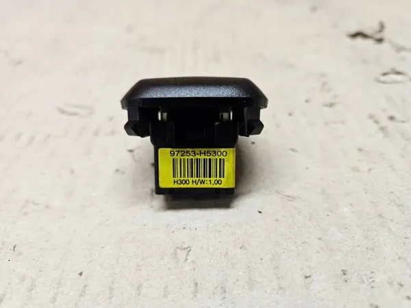Hyundai Kona Auringonanturi OEM 97253-H5300 image 2