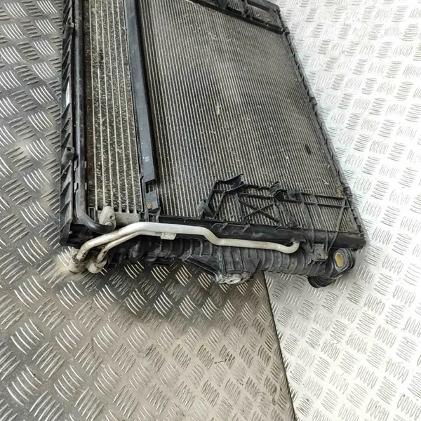 Peça refrigeração Porsche Cayenne OEM 95810613210 image 3