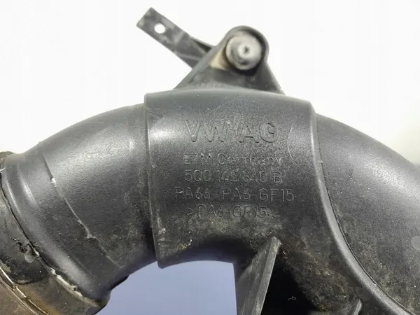 VW Audi Skoda 2.0 TFSI Luftrohr 5Q0145840B image 5