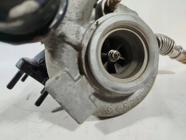 Saab 9-5 2009 Front Turbocharger OEM 55560913 image 7