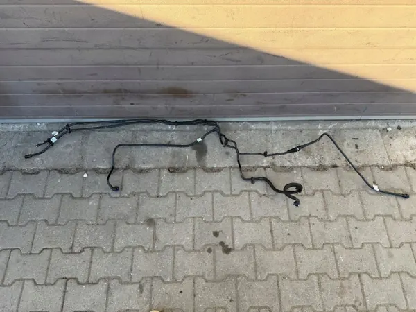 Mercedes-Benz GLE W167 Brandstofleiding OEM A1674702203 image 2