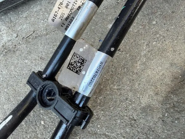 Mercedes-Benz GLE W167 Brandstofleiding OEM A1674702203 image 3