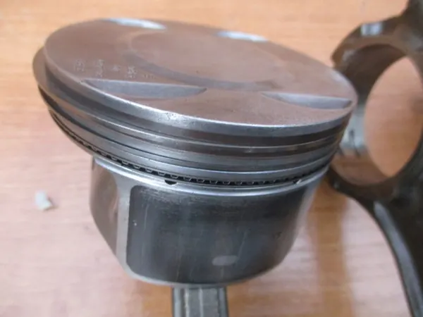 Pistón Opel OEM 80.460 para Motor 1.8 16V Z18XER image 10