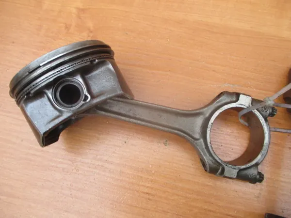 Pistón Opel OEM 80.460 para Motor 1.8 16V Z18XER image 6