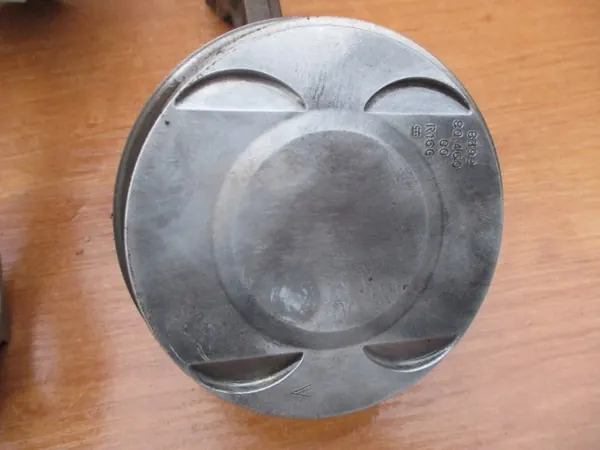 Pistón Opel OEM 80.460 para Motor 1.8 16V Z18XER image 8