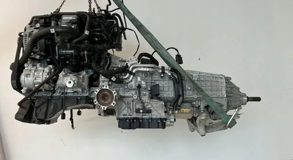 VW Audi Seat 2.0 TFSI CYR Motor 32km image 3