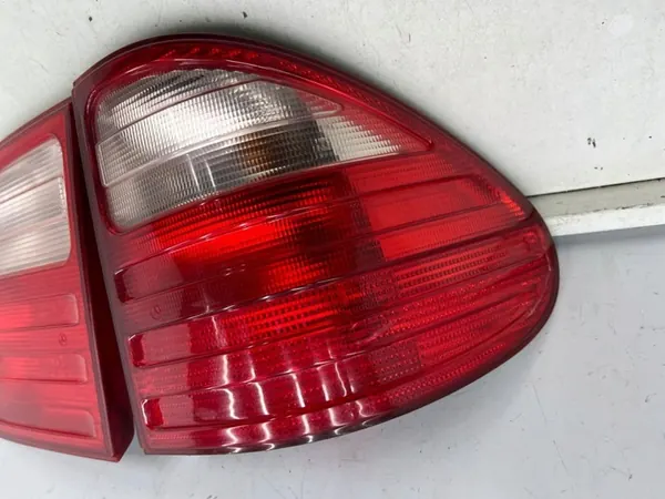 MERCEDES W210 95-99 RECHTER ACHTERLAMP COMPLEET image 4