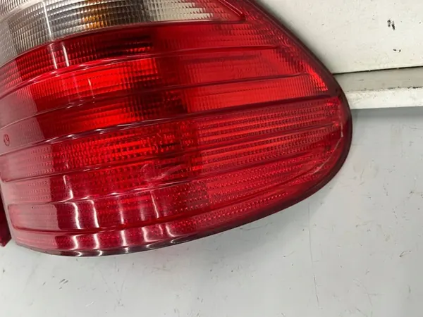 MERCEDES W210 95-99 RECHTER ACHTERLAMP COMPLEET image 5