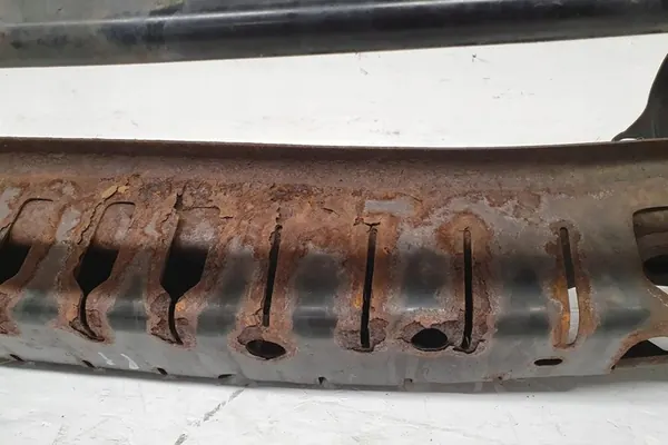 Etupuskuri VW PASSAT ALLTRACK B8 3AA807651A image 3