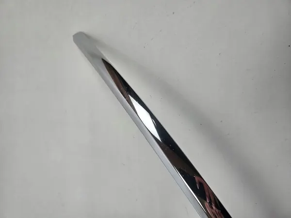 AUDI A6 C6 LIFT Etupuskuri Kromilista Vasemmalle 4F0853065 image 4