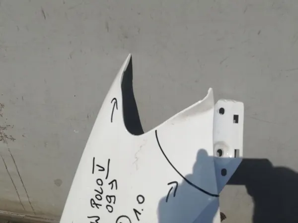 Volkswagen OE 6R0821106H Framskärm Höger image 4