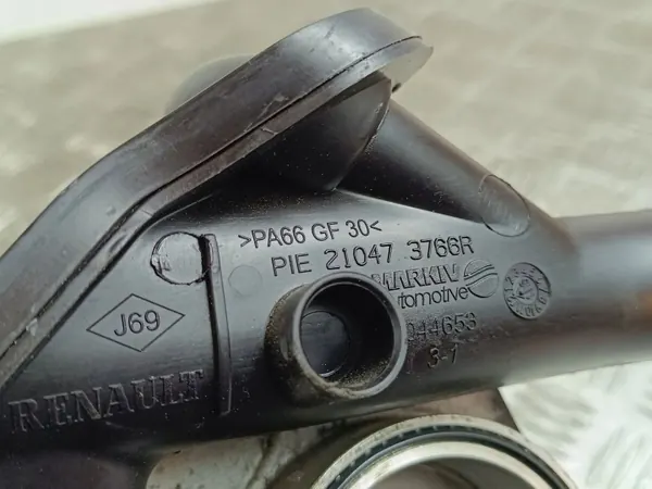 Arrefecedor de óleo motor Renault OE OEM 213059324RC image 3