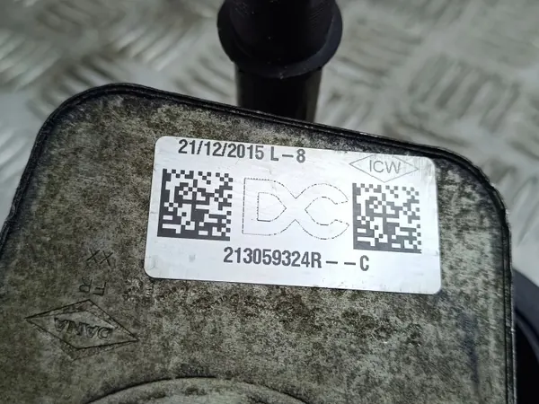 Arrefecedor de óleo motor Renault OE OEM 213059324RC image 6