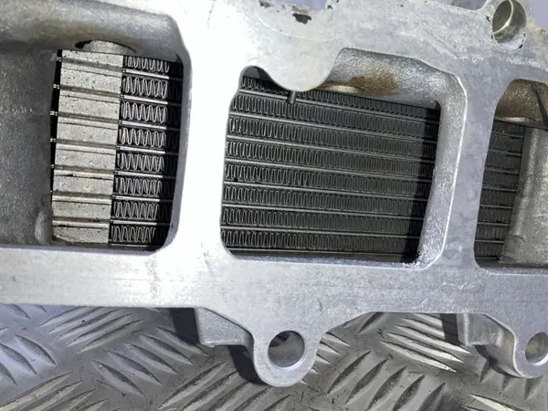 Audi OE 04L129766AB coletor de admissão image 6