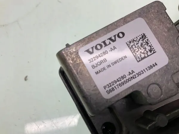 Volvo OEM 32294280AA Gebruikte voorruitcamera image 4