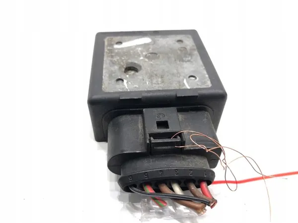 Brandstofpomp Module SEAT ALHAMBRA II 5Q0906121F image 2