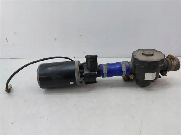 Webasto verwarmingspomp OEM URBINO 9,2 - 2-pins kubus image 2