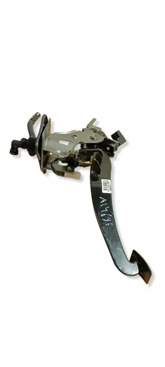 Hyundai ix35 Kopplingspedalpump OEM 32802-2Y050 image 2