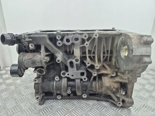 Gebrauchter Motorblock OEM N47D20A für BMW E90/E60/E87/E84 image 3