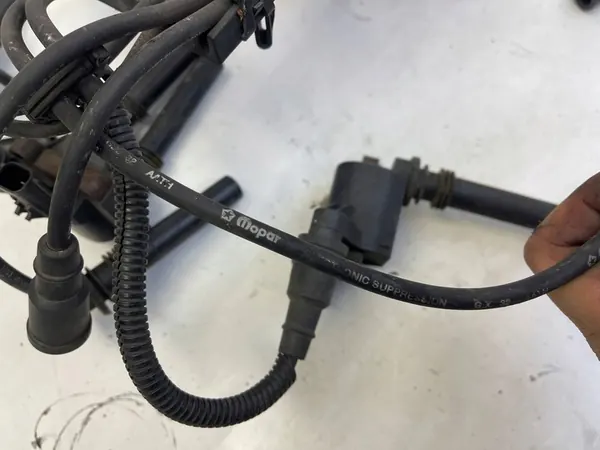 Ontstekingskabels Chrysler Dodge Durango 5.7 HEMI MOPAR image 4