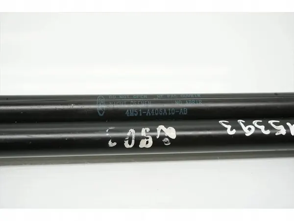 Ford Focus Takaluukun Iskunvaimennin 2007 OEM image 3