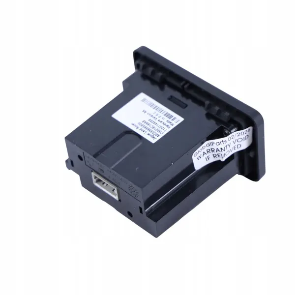 Land Rover Discovery 4 USB-Doppelsteckdose OEM CH22-19C166-AB image 4