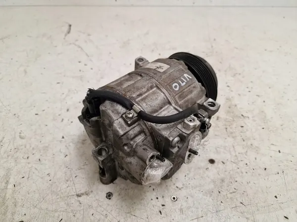 Compresor de aire acondicionado Valeo 813657 image 2