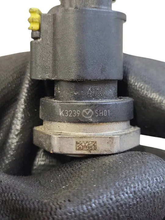 Sensor de presión combustible Mazda 6 OEM K3239SH01 image 4