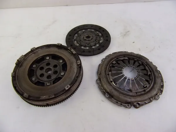 FIAT 500 ABARTH 1.4 Volante de Dupla Massa 55219390 image 2