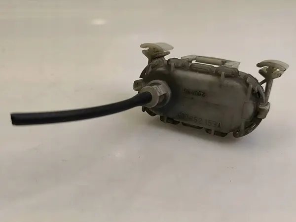 Centrale vergrendeling pomp Audi A8 S8 D2 4D 1995 4D0862153A image 1