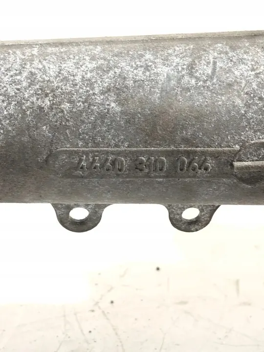 Audi Q7 Framdifferential OEM 00AA409508D image 4