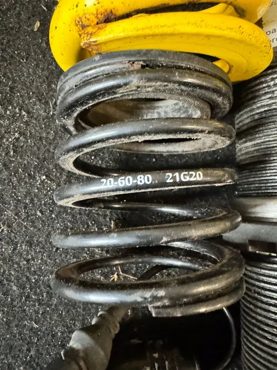 Suspension à coilovers KW Audi A4 B8 A5 8T A4 B9 A5 image 4