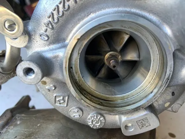 Turbo OEM 079145703P para Audi A7 Sportback 4.0L image 3