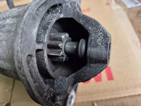 Startmotor VOLVO S40 2.4 OEM-onderdeel image 3