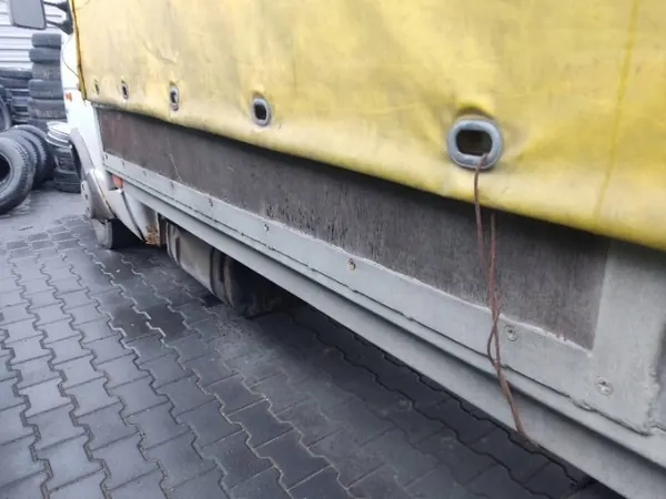 PAKA Ladefläche + Bordwände für Iveco Daily 35-10 image 9