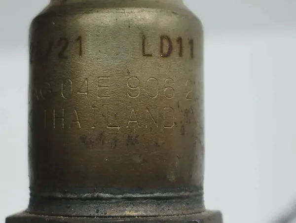 Sensor Lambda Volkswagen Golf VIII 2022 OEM 04E906262CS image 3