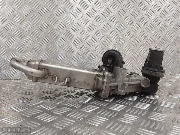 EGR-venttiili Audi A1 2011 2000td 03l131512bh image 2