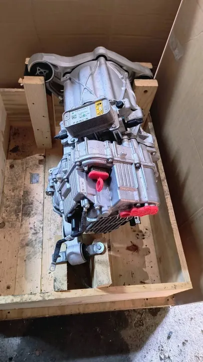 Tesla Model X Elektromotor OEM 1035000-01-J image 3