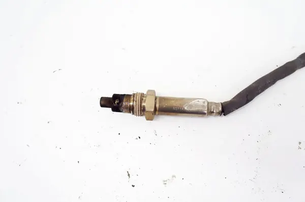 Audi A4 B9 3.0 TDI Sensor Lambda Nox UM357 image 3