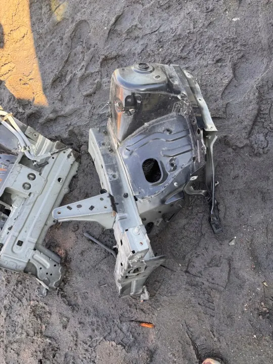 Aleta delantera derecha OEM - Renault Megane IV image 3
