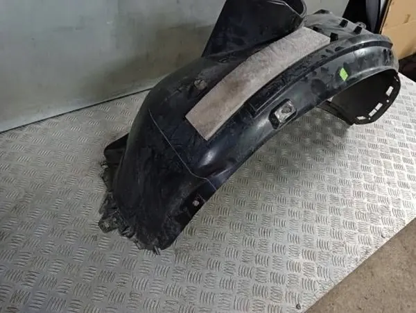 VW T-ROC Oikea Etulokasuoja 2GA809958C image 5