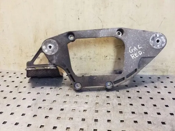 Suporte Diferencial Traseiro Audi OE 8K0599287C Usado image 2