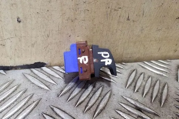 Kofferraumöffner VW PASSAT B7 3AA959831 image 3