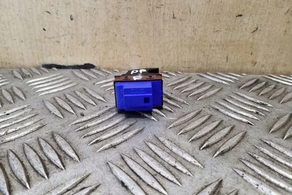 Kofferraumöffner VW PASSAT B7 3AA959831 image 4