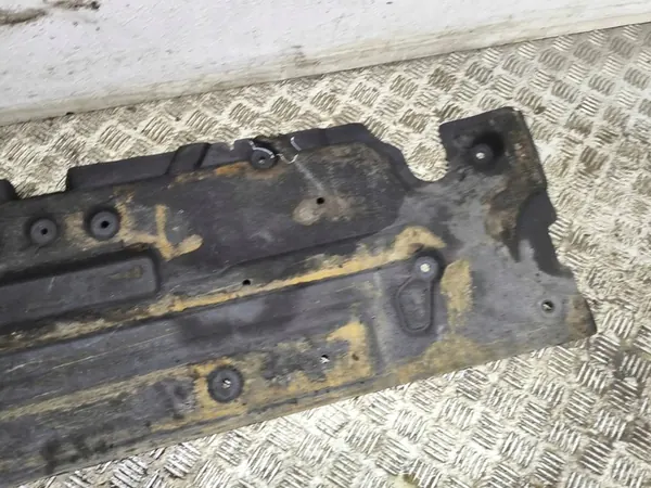 Renault Megane E-Tech 2022 Tampa do para-choque dianteiro / Absorvedor image 6